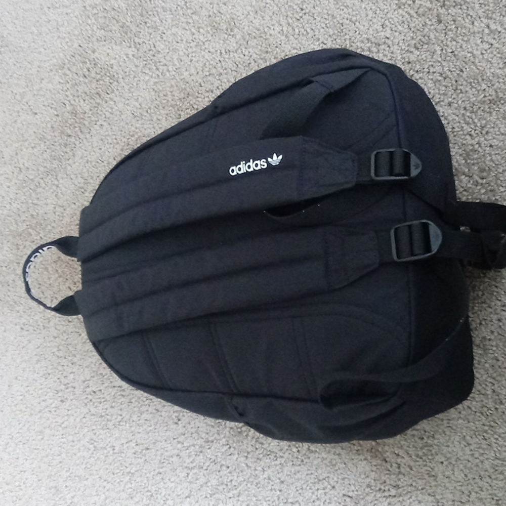 ADIDAS BACKPACK - Picture 2 of 2